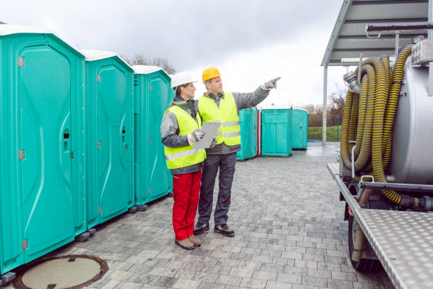 Types of Portable Toilets We Offer in Armona, CA